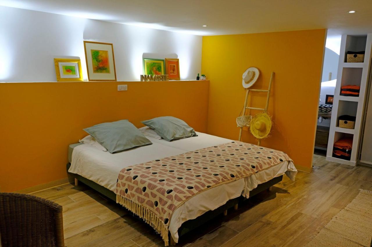 Le Loft De La Grange Bed & Breakfast Arles Ngoại thất bức ảnh